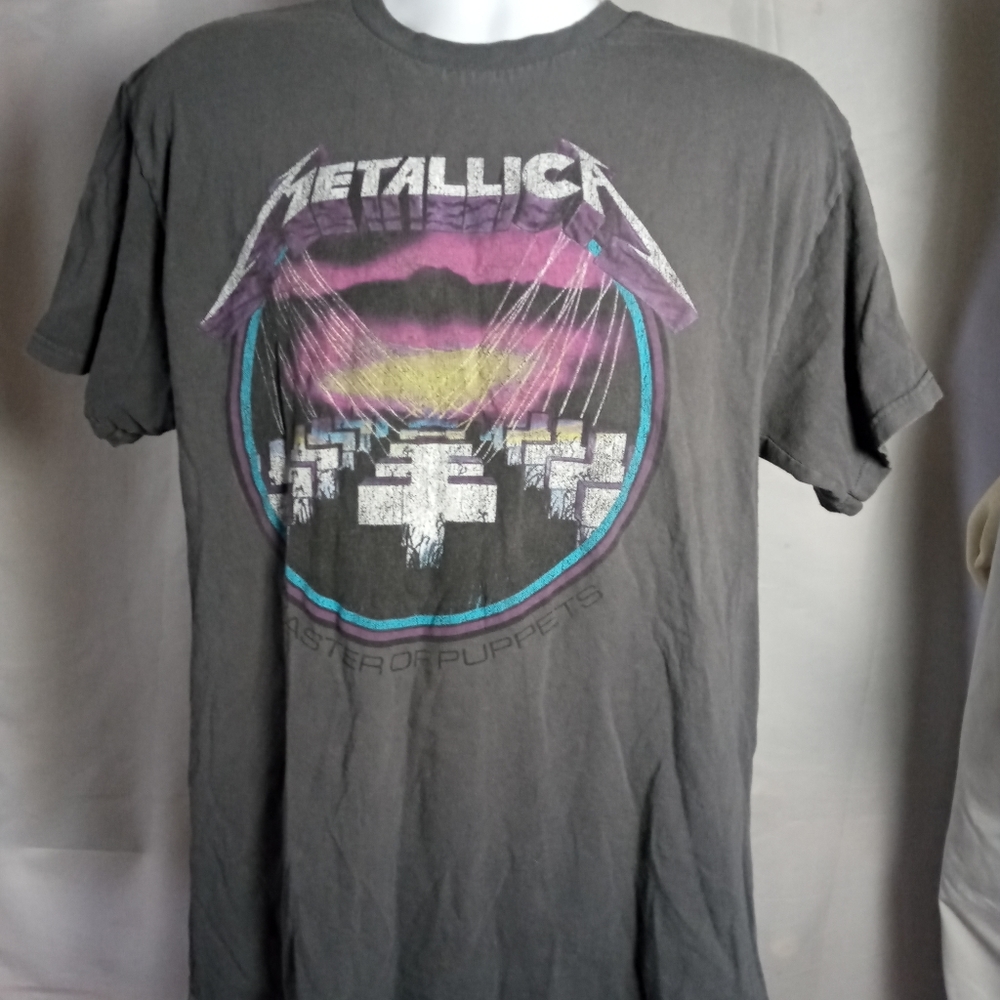 Metallic mens LG T-shirt gray